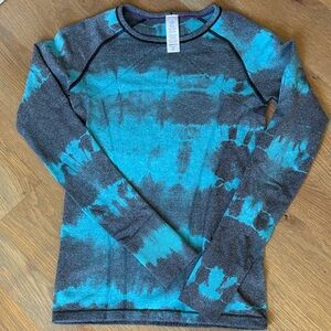 Ivivva Blue and Gray Tie-Dye Long Sleeve Shirt sz 10